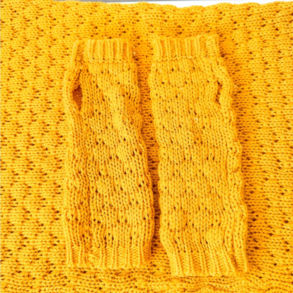 Knit Gloves & Scarf Mustard Yellow Stylish Set